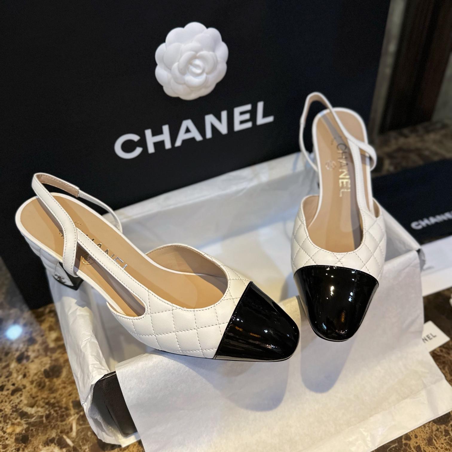 Chanel 22C White Quilted High Heel Slingback