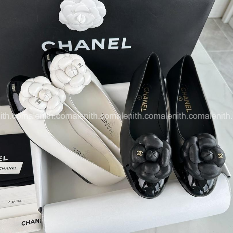 Chanel 24P White Two-Tone Camellia Ballet Flats